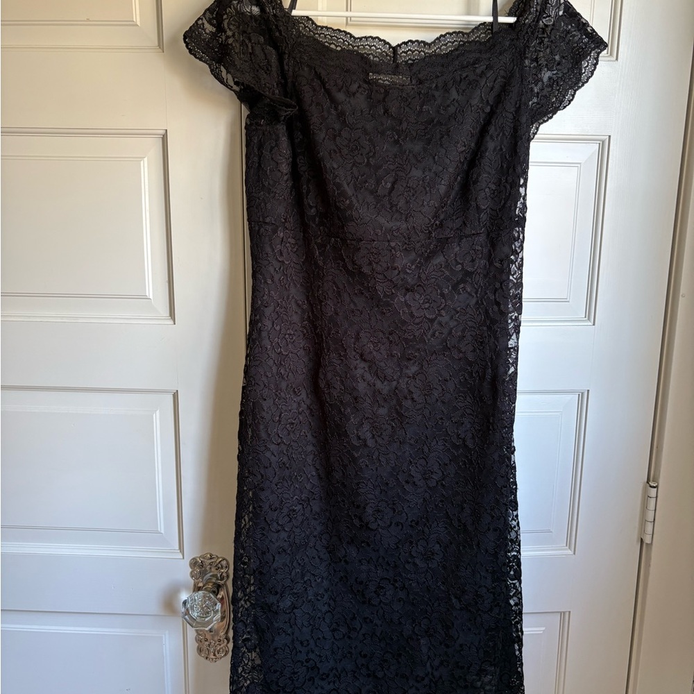 Worthington Black One-Shoulder Lace Dress